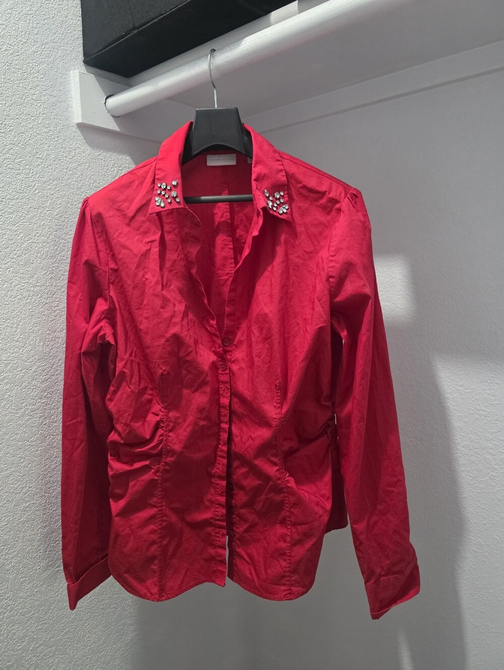 Women's XL Red Long Sleeve Button Down